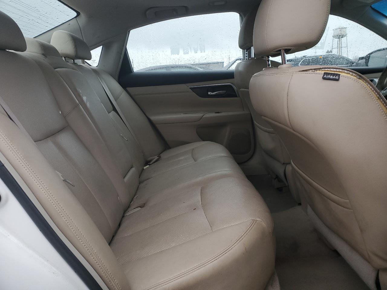 2013 Nissan Altima - Image 10