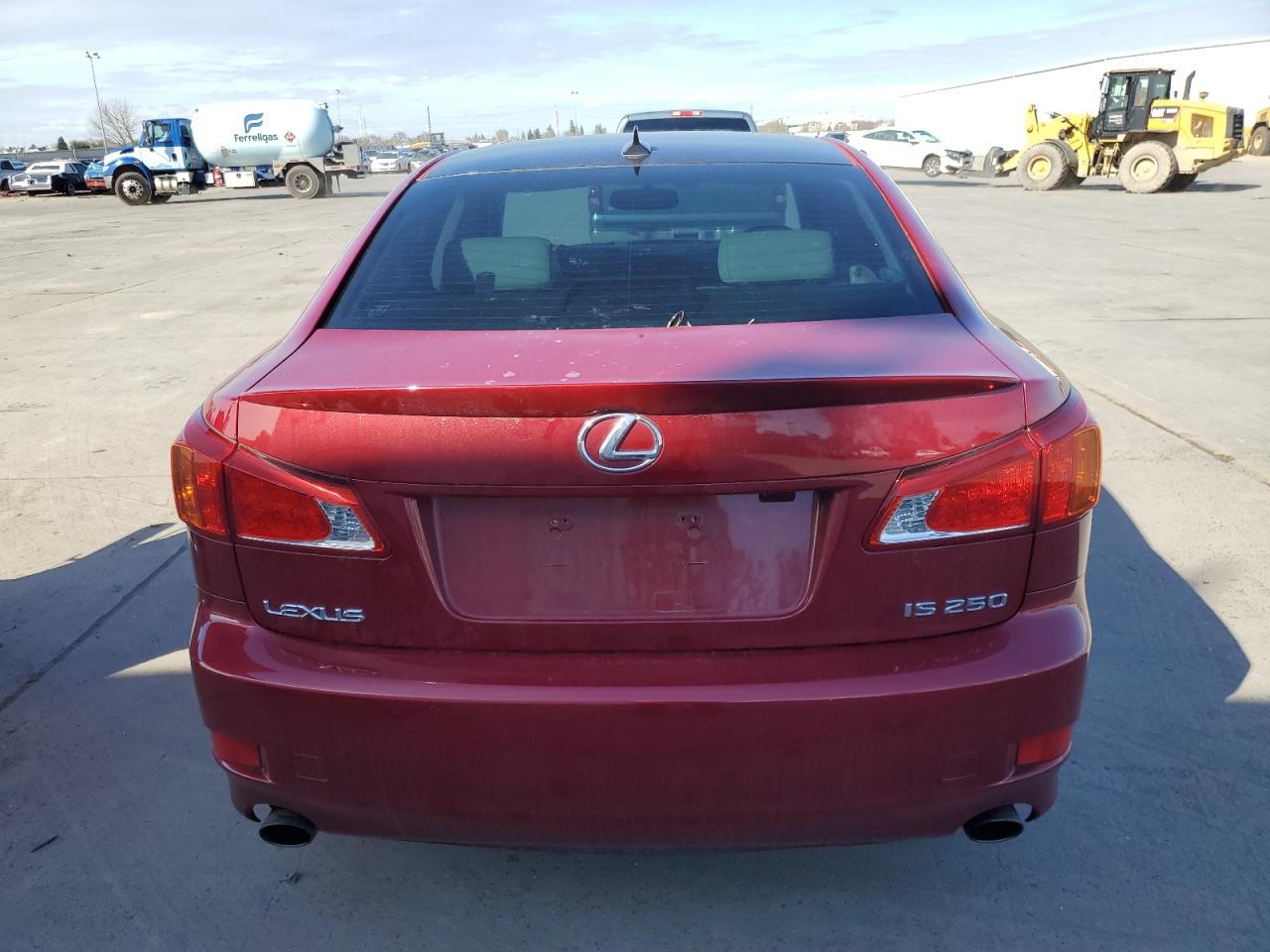2010 Lexus IS - Image 6