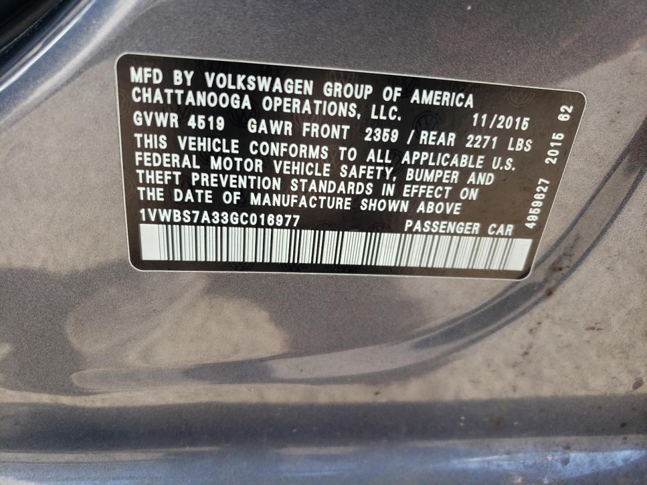 2016 Volkswagen Passat - Image 12