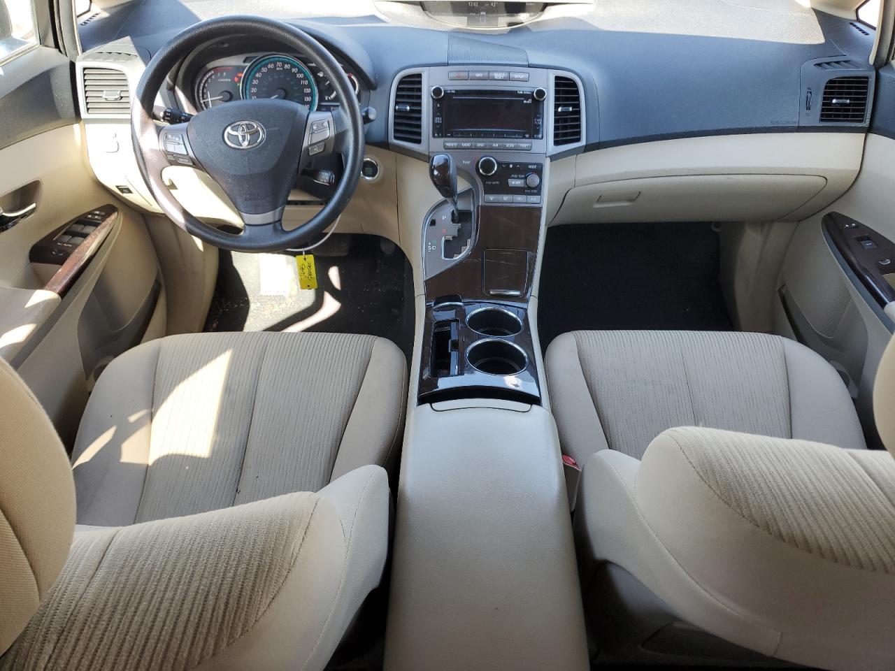 2010 Toyota Venza - Image 8