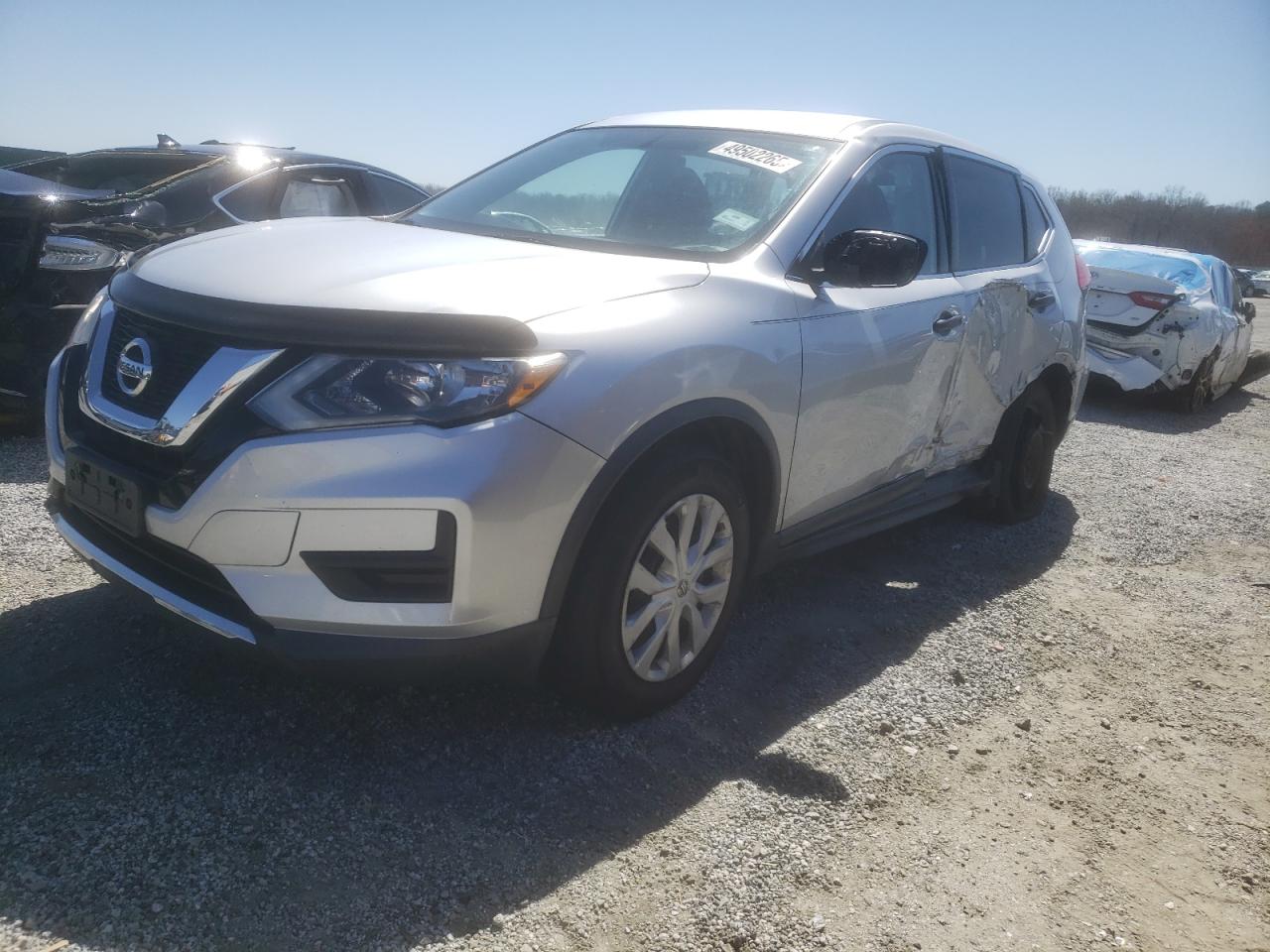 2017 Nissan Rogue - Image 1