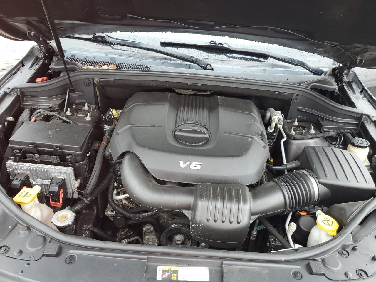 2015 Jeep Grand Cherokee - Image 12