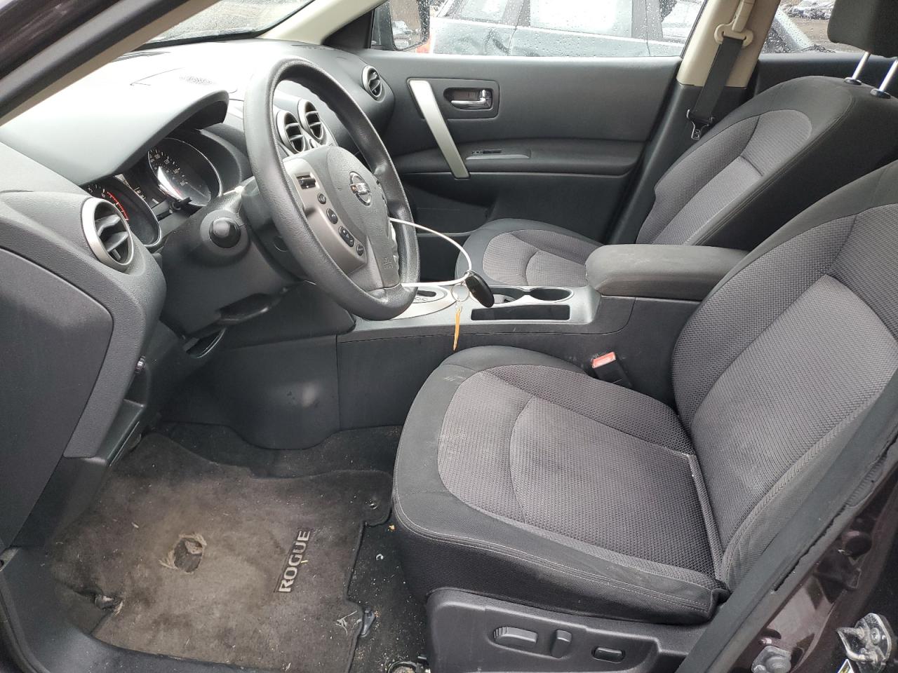 2011 Nissan Rogue - Image 7