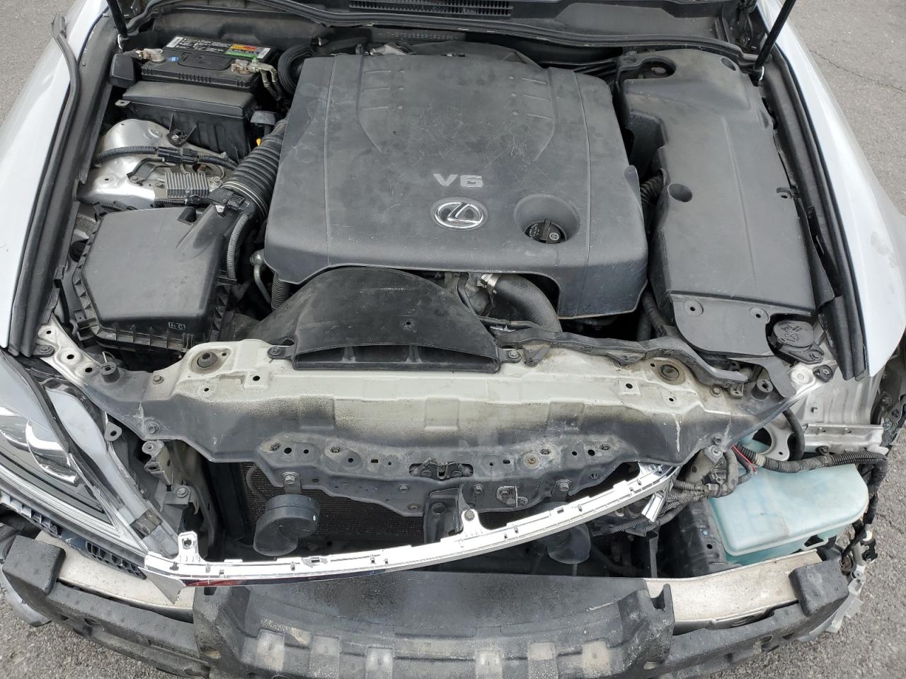 2008 Lexus IS - Image 11