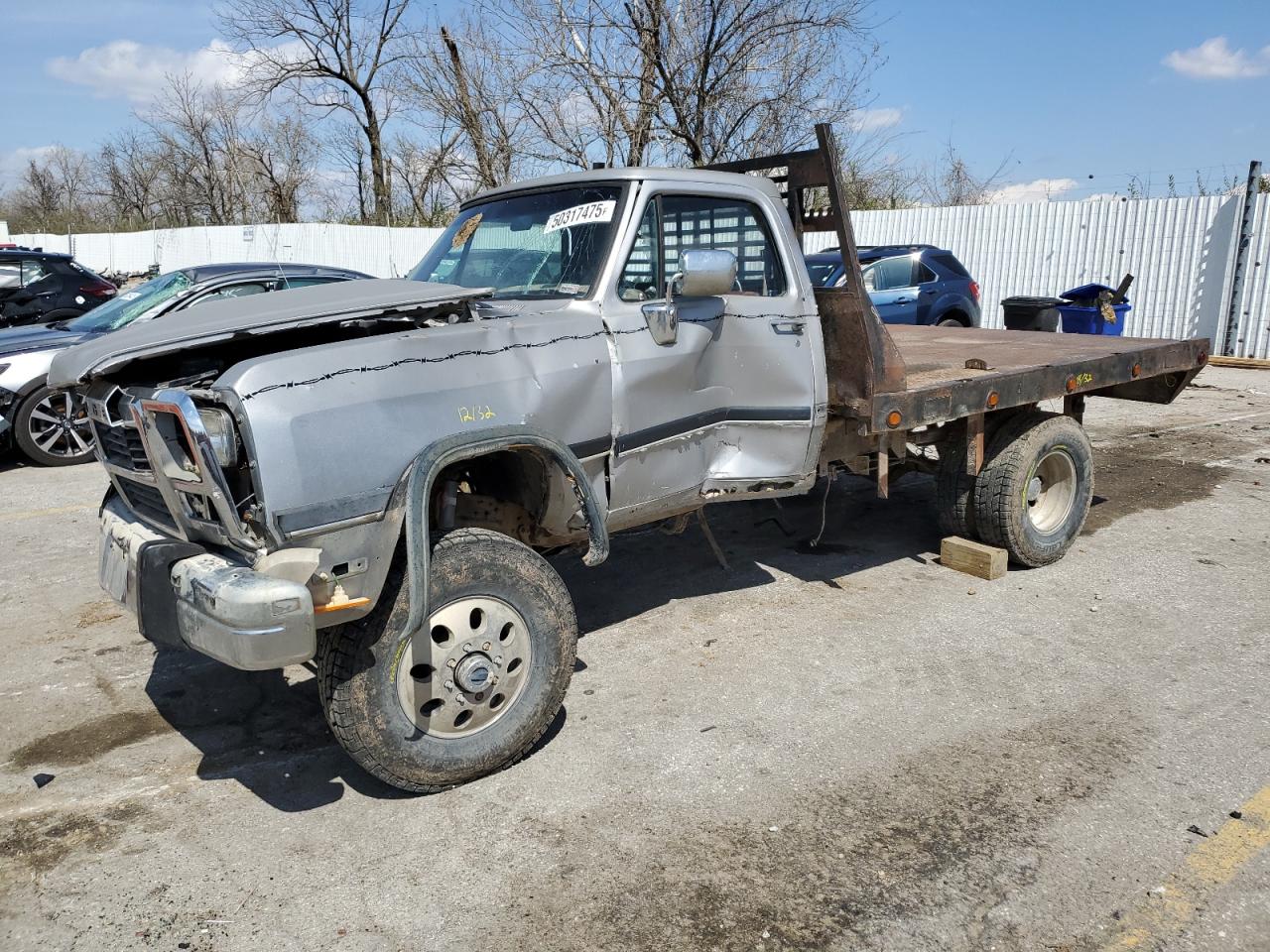 Bridgeton, MO에서 판매 중인 1992 Dodge W-Series W200 - Front End