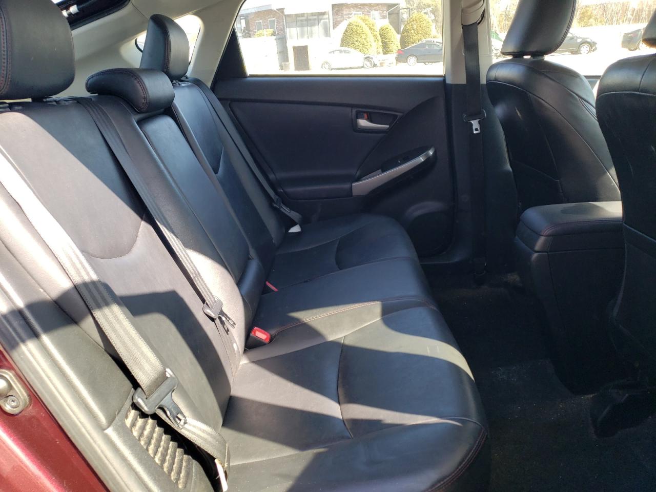2013 Toyota Prius - Image 10