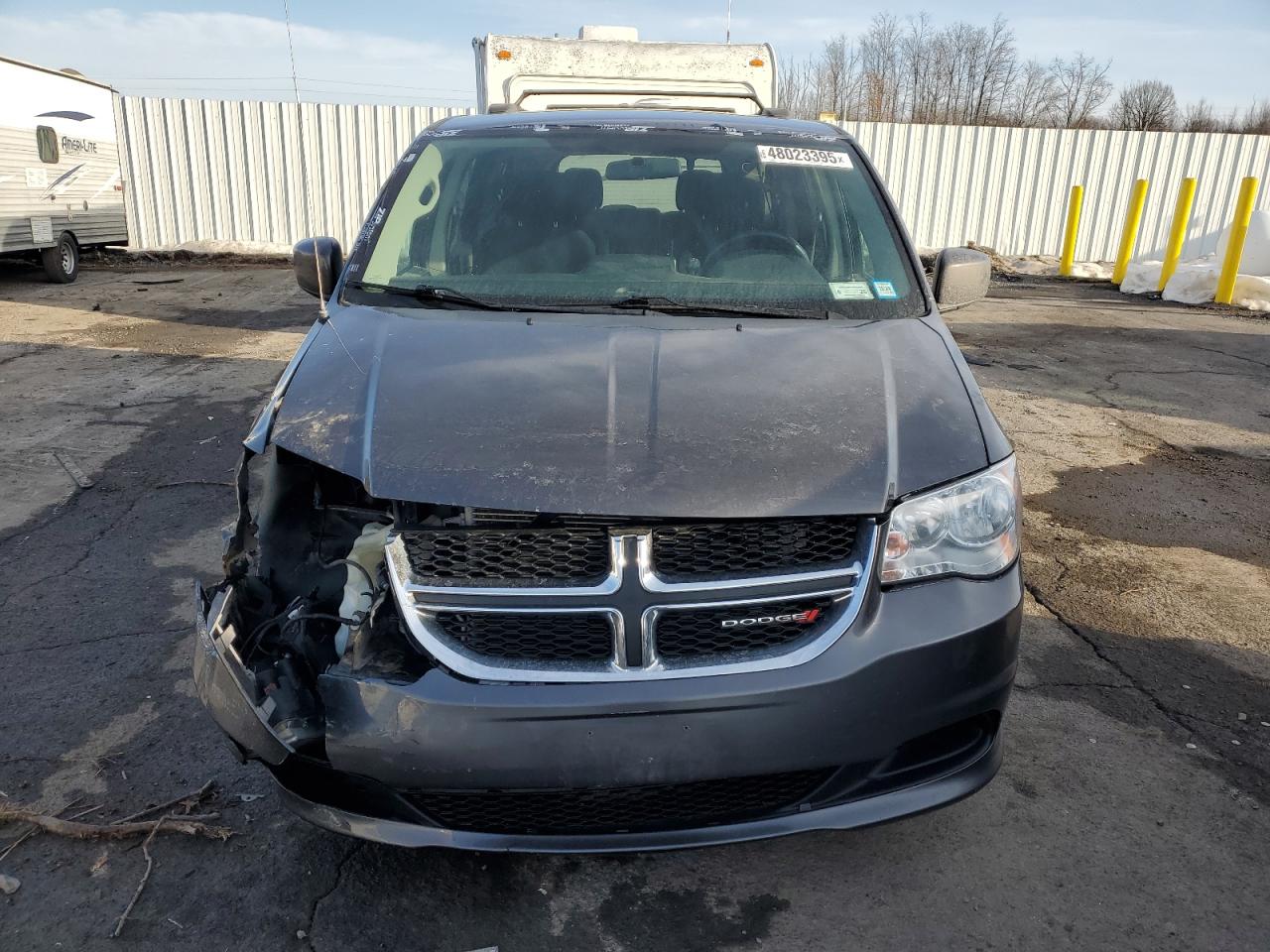 2015 Dodge Caravan - Image 5