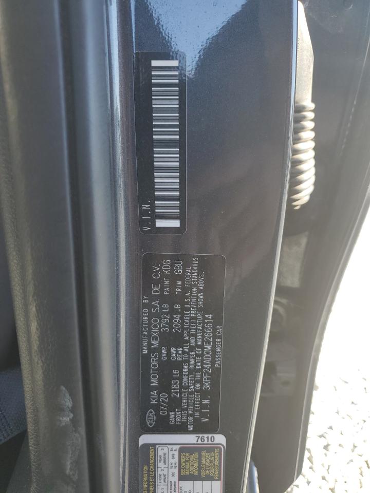 2021 Kia Forte - Image 12