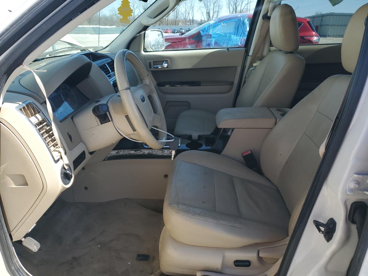 2010 Ford Escape - Image 7