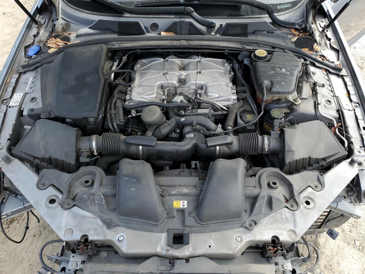 2014 Jaguar XF - Image 12