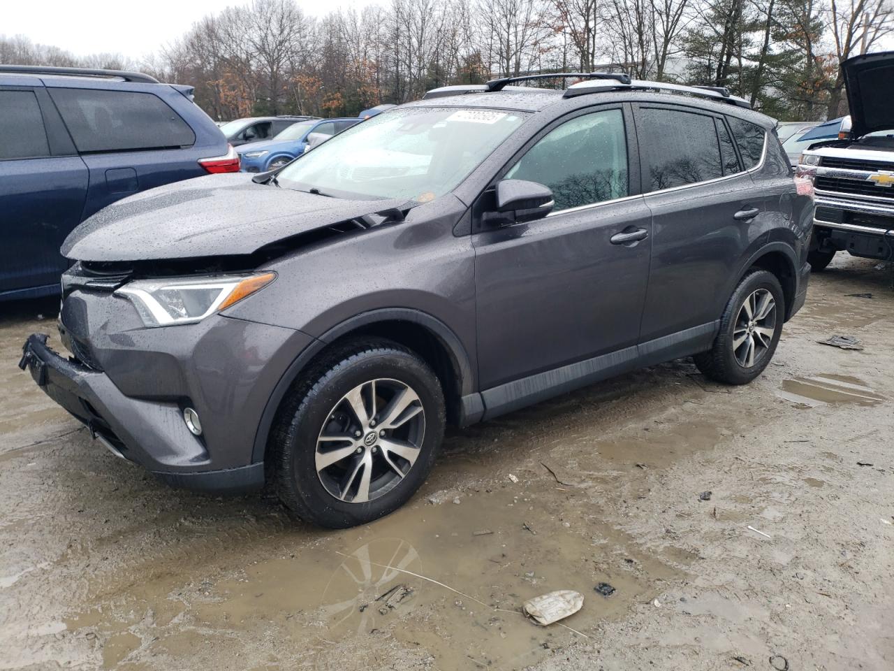 2017 Toyota Rav4 Xle للبيع في North Billerica، MA - Front End