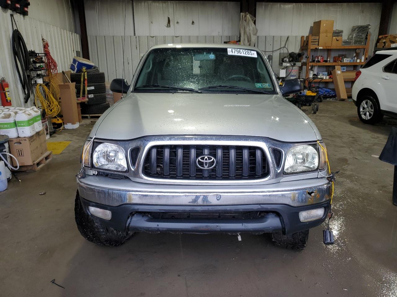2004 Toyota Tacoma - Image 5