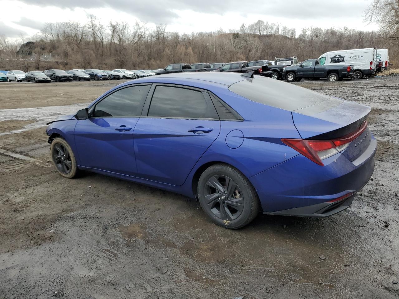 2021 Hyundai Elantra - Image 2