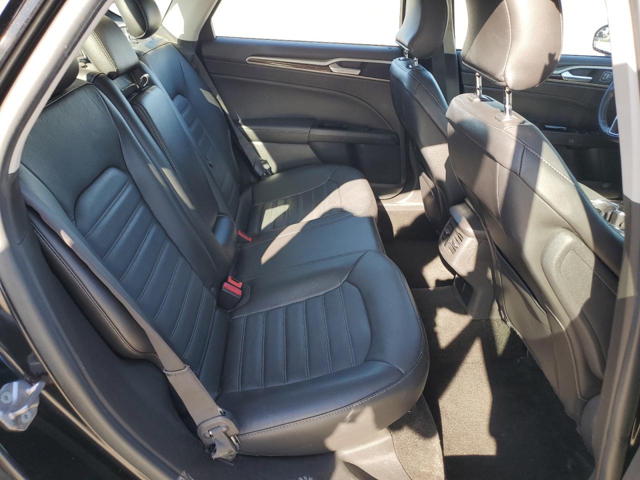 2015 Ford Fusion - Image 10