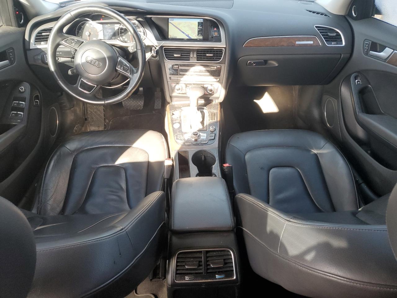 2015 Audi A4 - Image 8