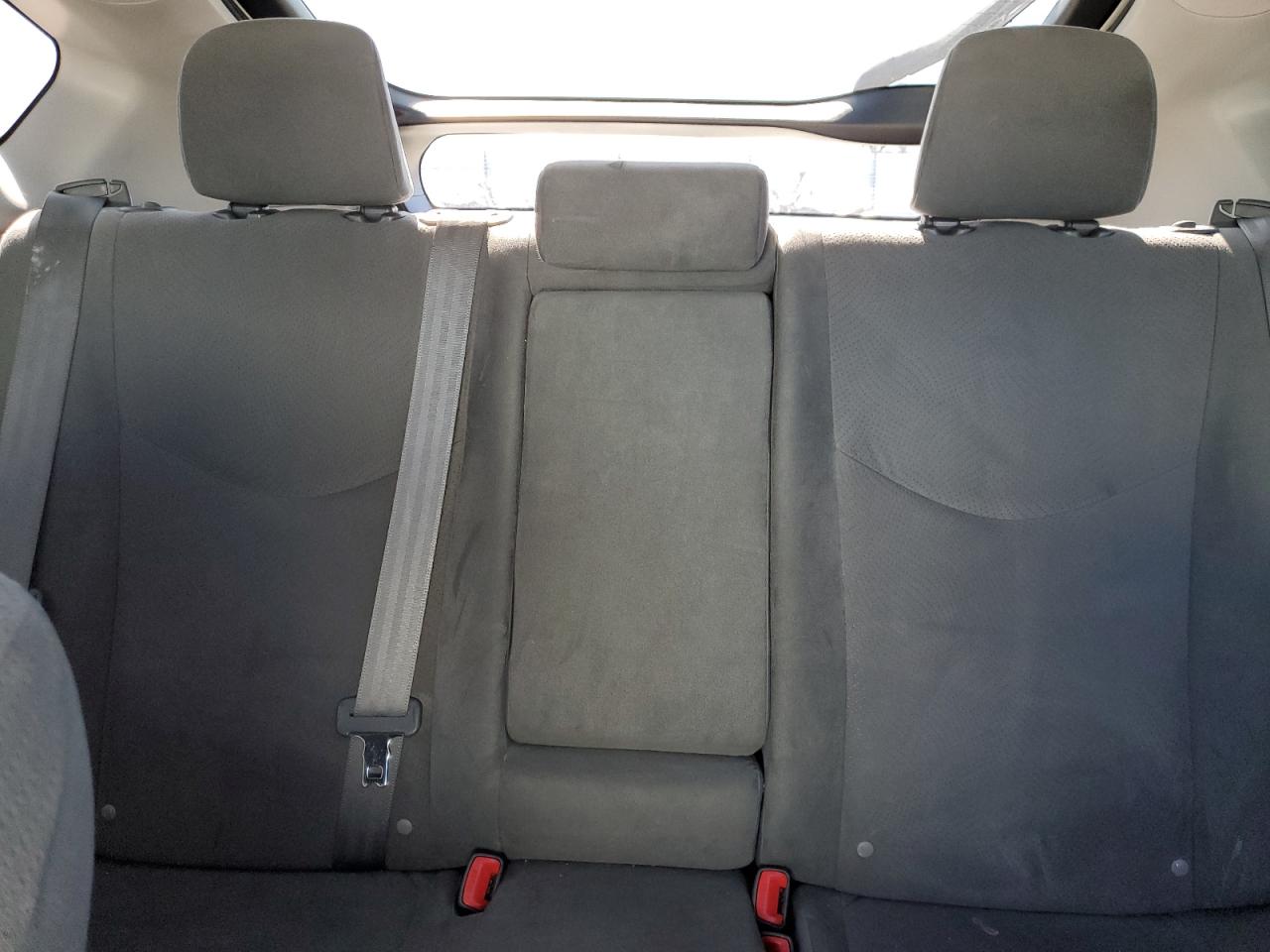 2010 Toyota Prius - Image 10