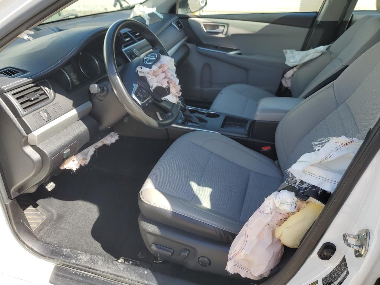 2016 Toyota Camry - Image 7