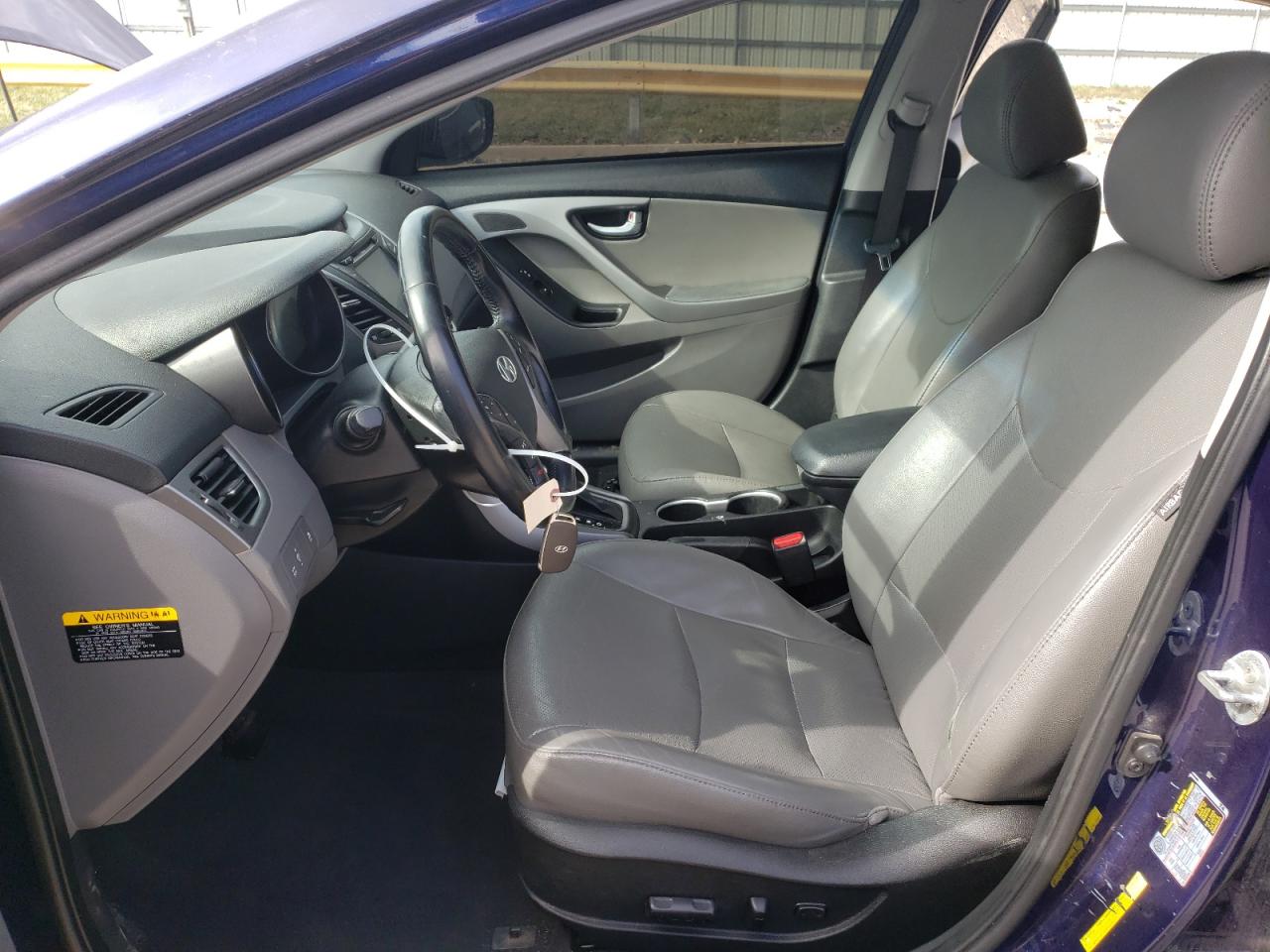 2014 Hyundai Elantra - Image 7