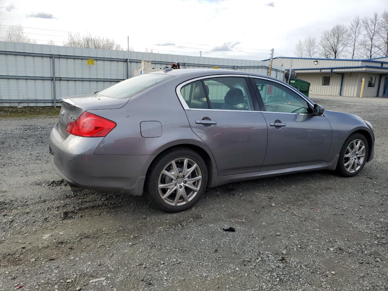 2013 Infiniti G - Image 3