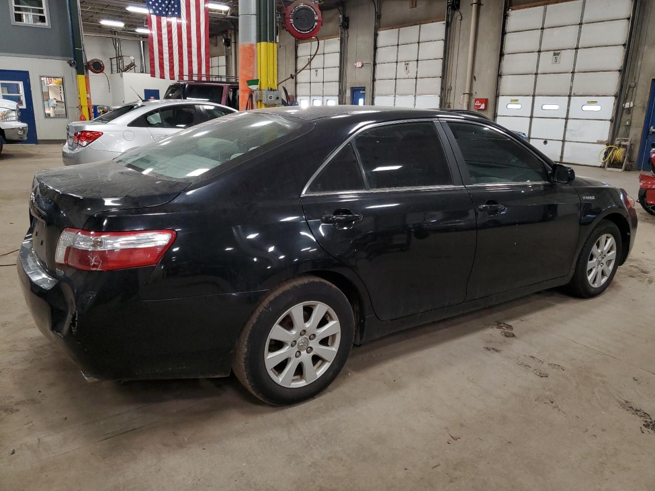 2009 Toyota Camry - Image 3