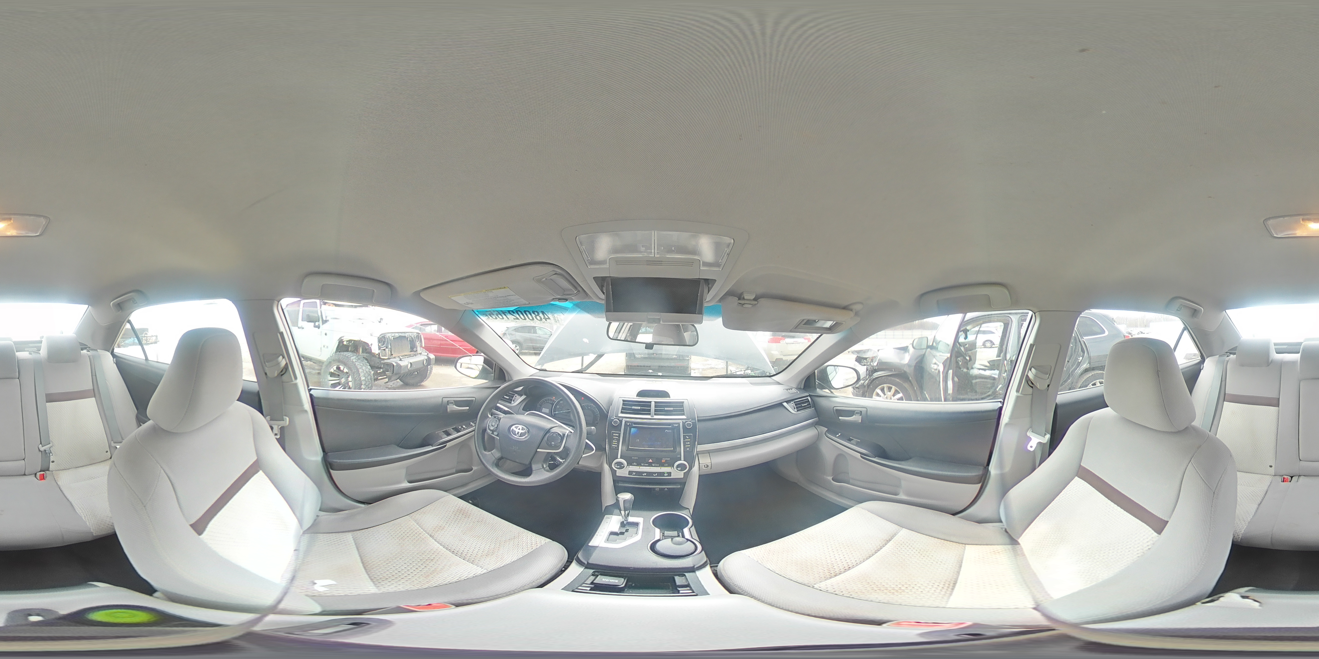 2012 Toyota Camry - Image 15