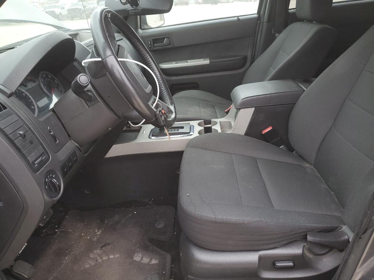 2011 Ford Escape - Image 7