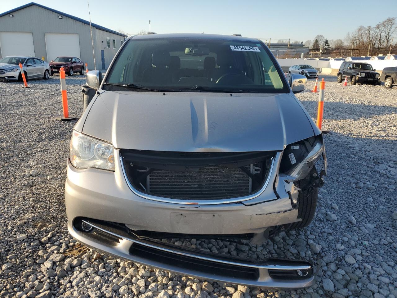 2015 Chrysler Town & Country - Image 5