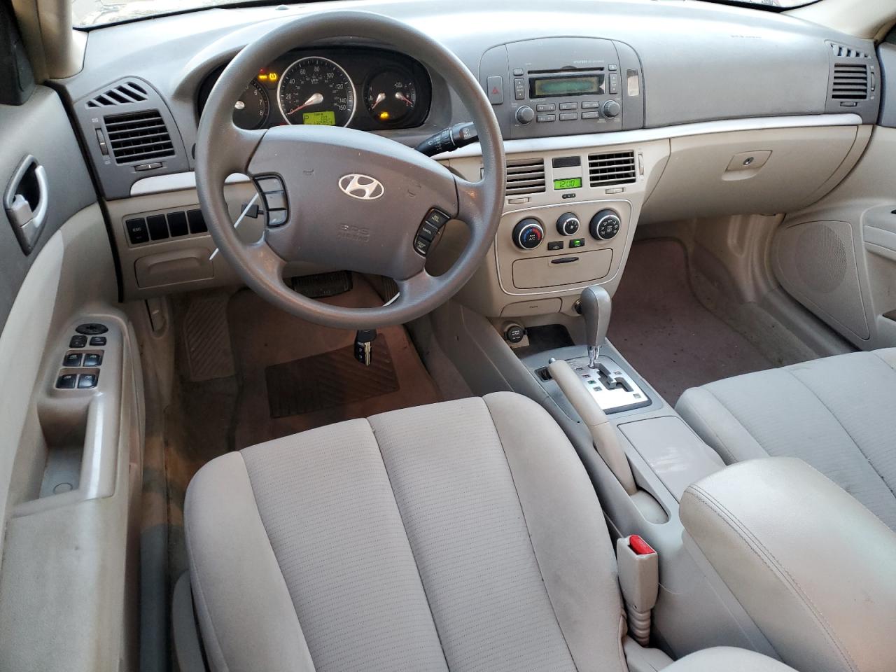 2008 Hyundai Sonata - Image 8