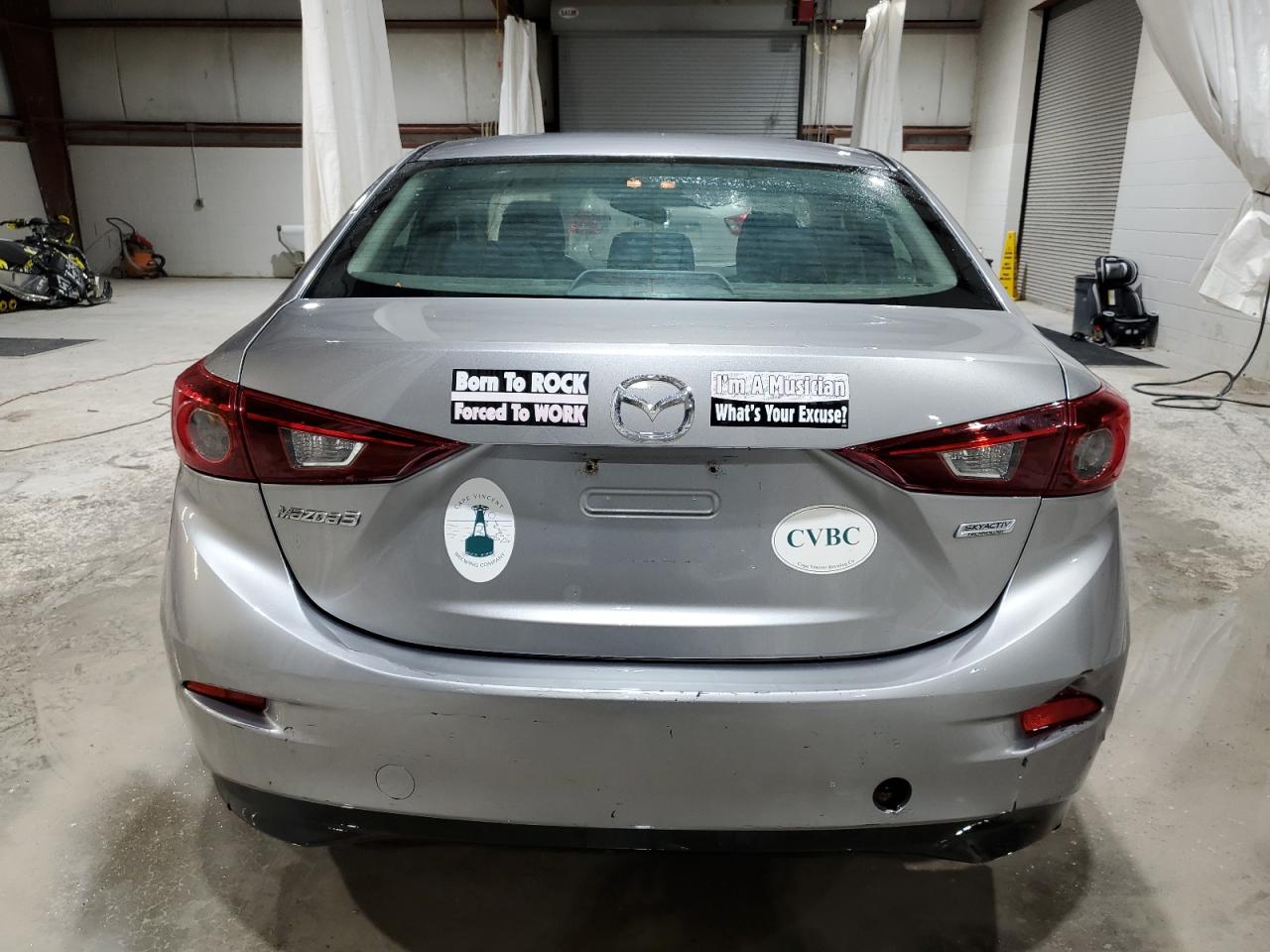 2015 Mazda 3 - Image 6