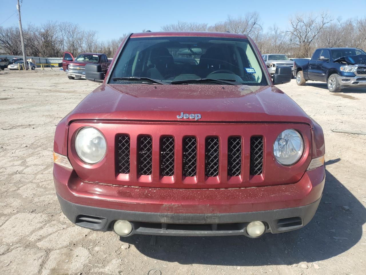 2012 Jeep Liberty (Patriot) - Image 5