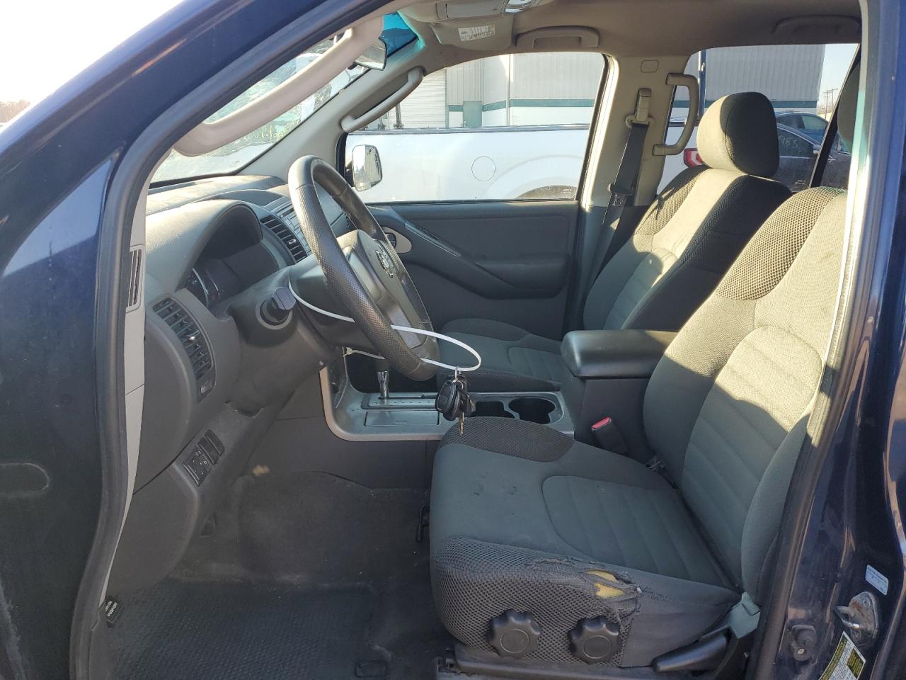 2009 Nissan Pathfinder - Image 7