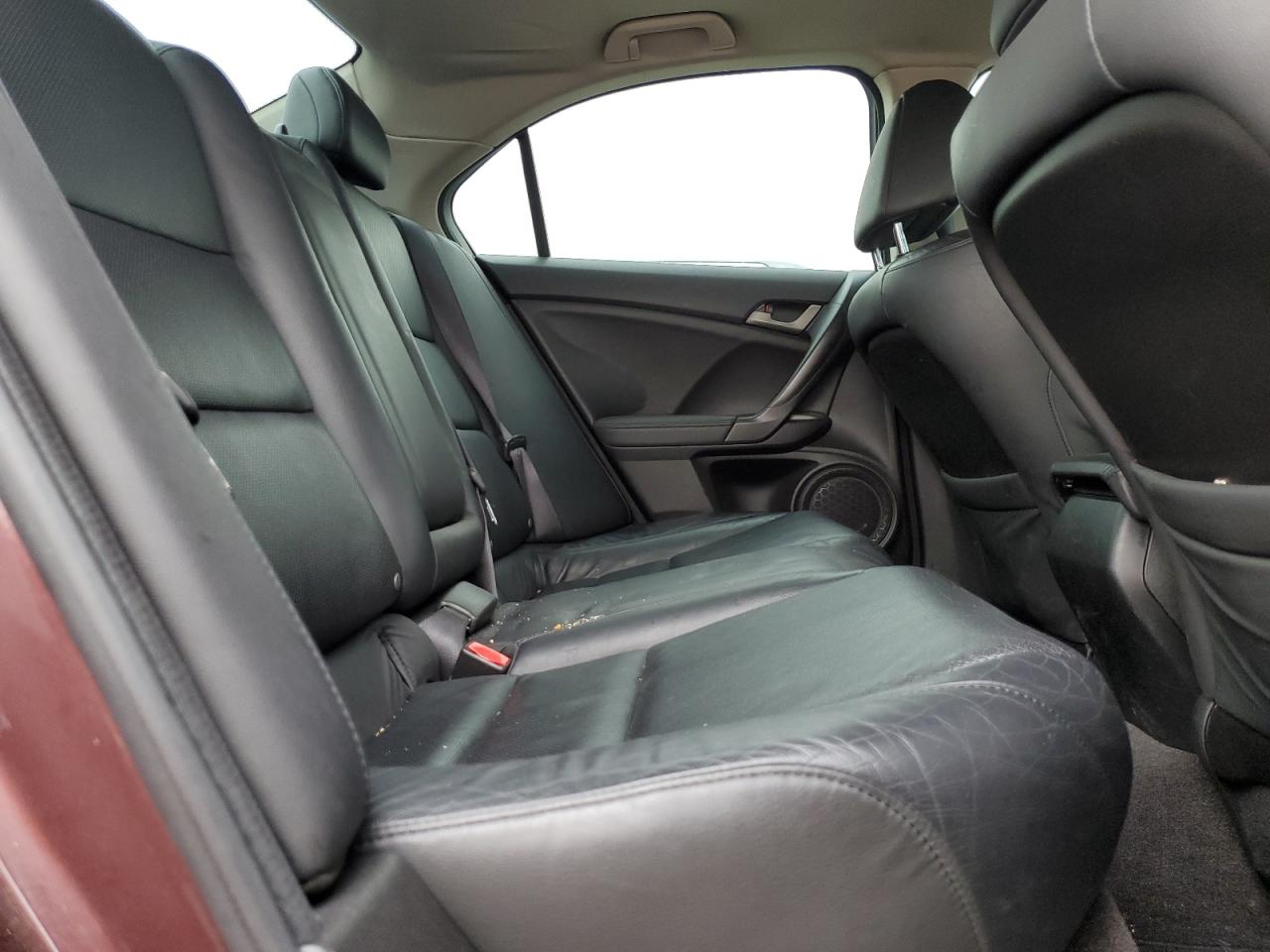 2010 Acura TSX - Image 10