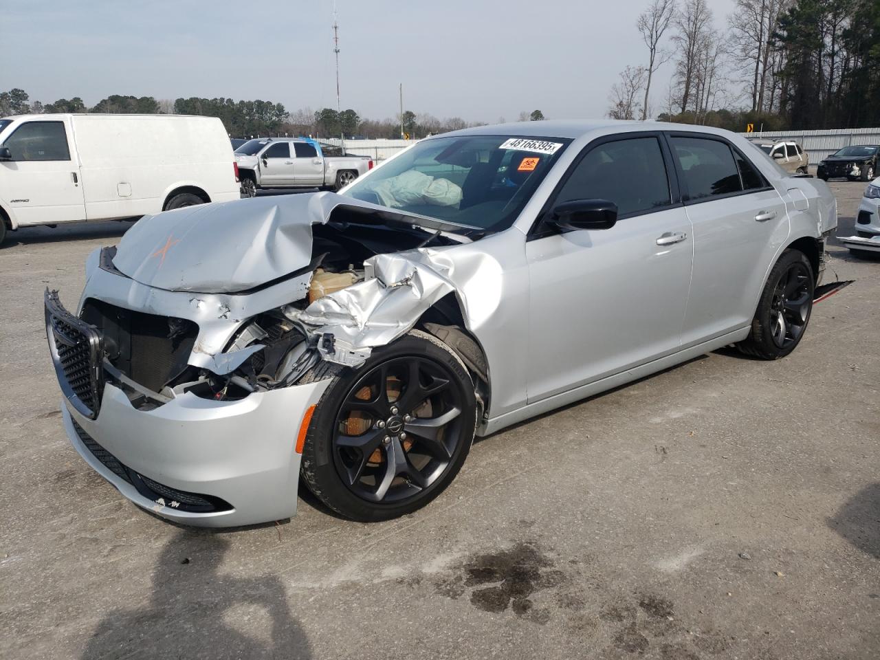 2020 Chrysler 300 Touring for Sale in Dunn, NC - Front End