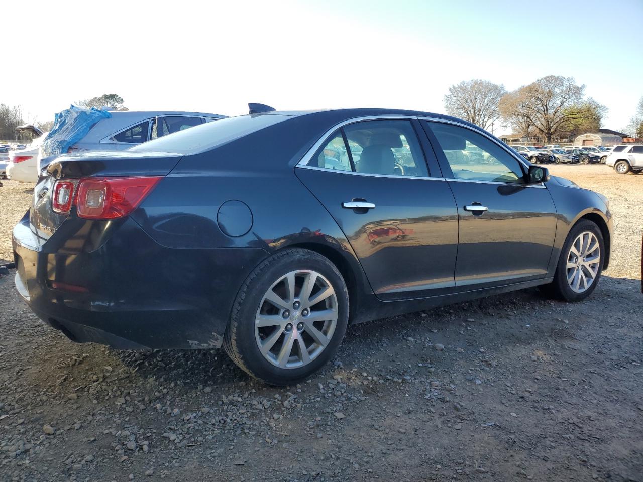 2015 Chevrolet Malibu - Image 3