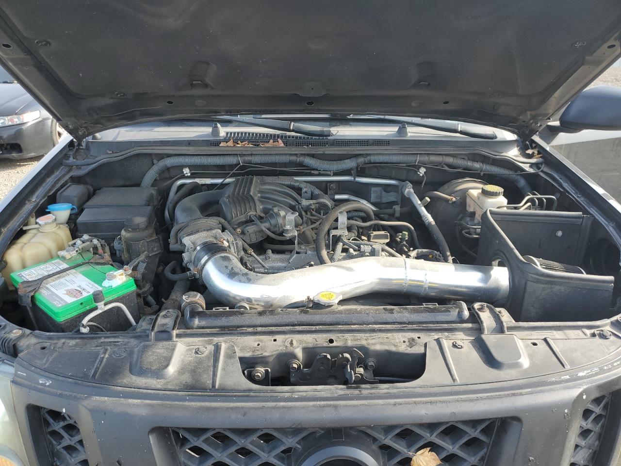 2010 Nissan XTerra - Image 12