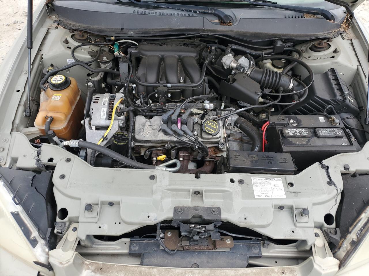 2007 Ford Taurus - Image 13