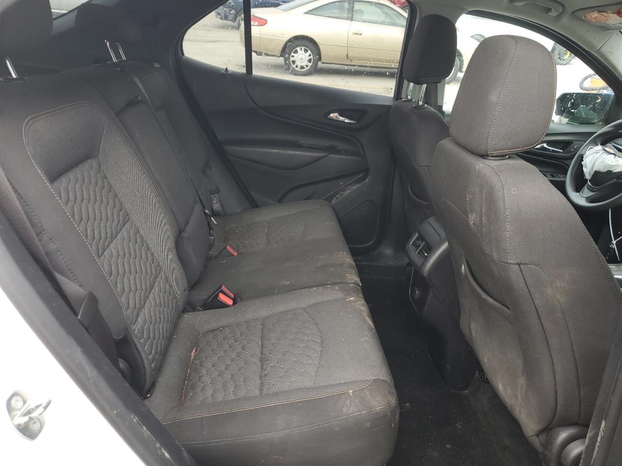 2018 Chevrolet Equinox - Image 11