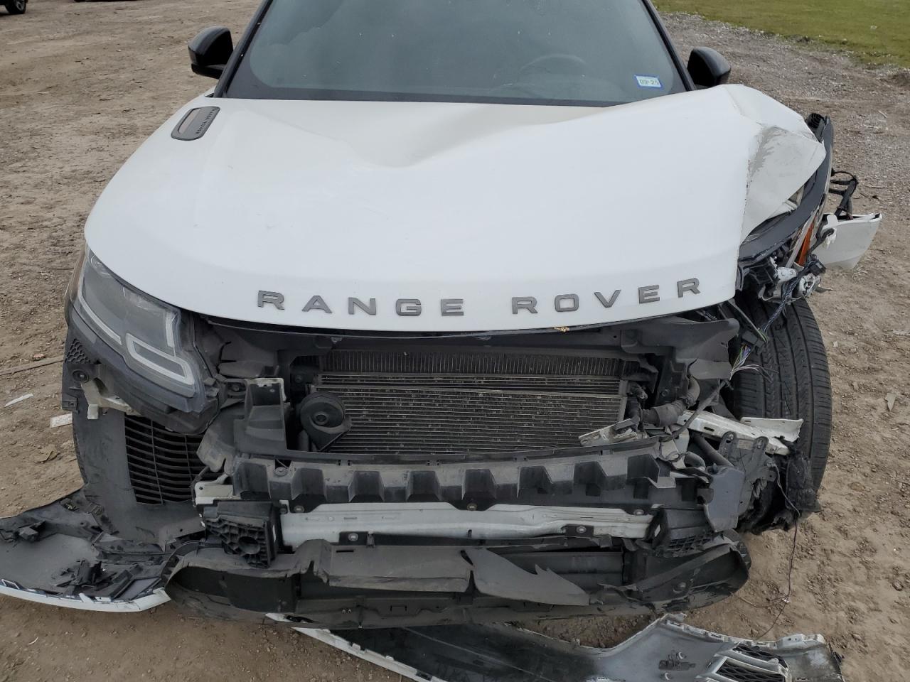 2018 Land Rover Range Rover - Image 14