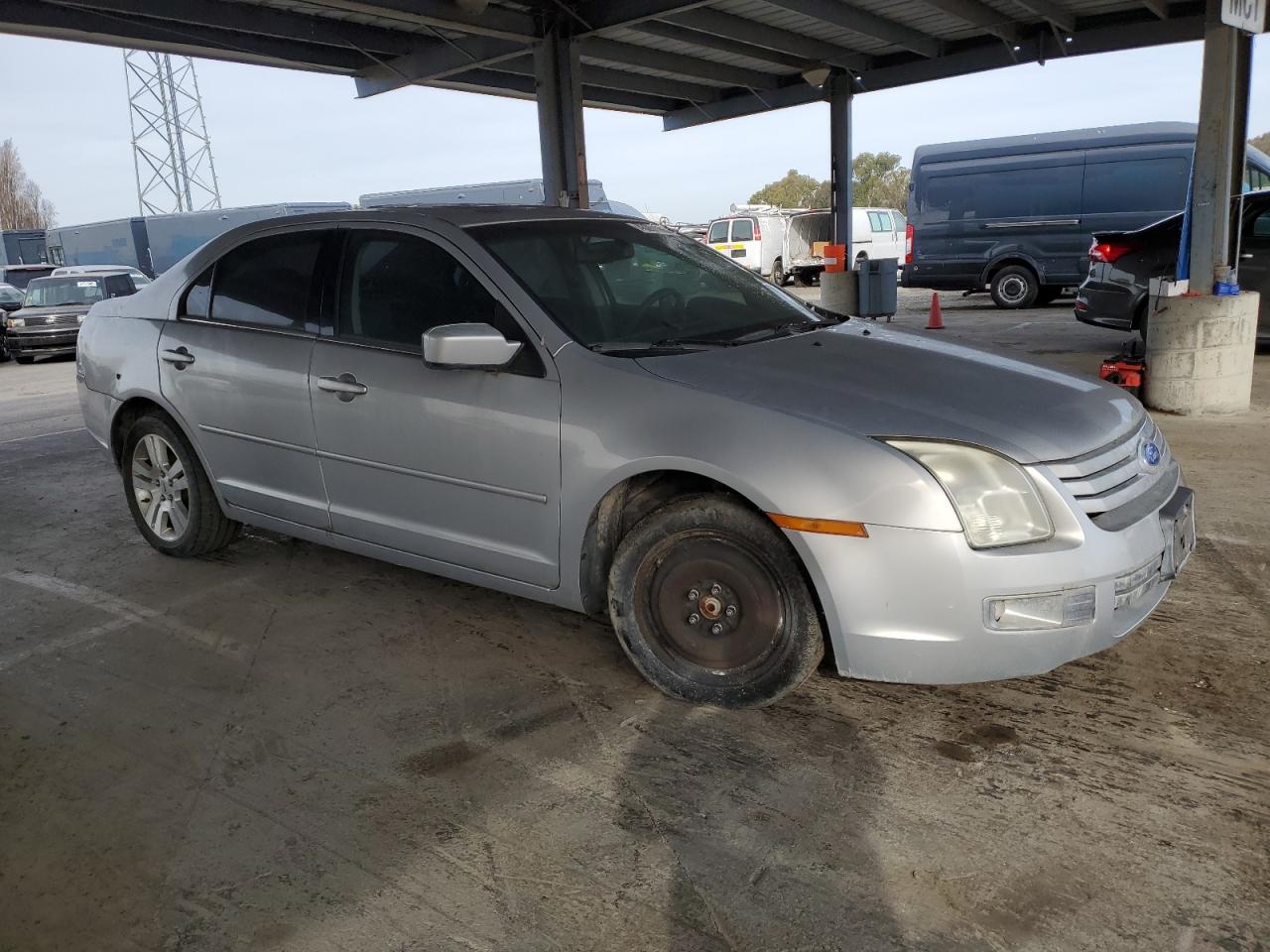 2006 Ford Fusion - Image 4