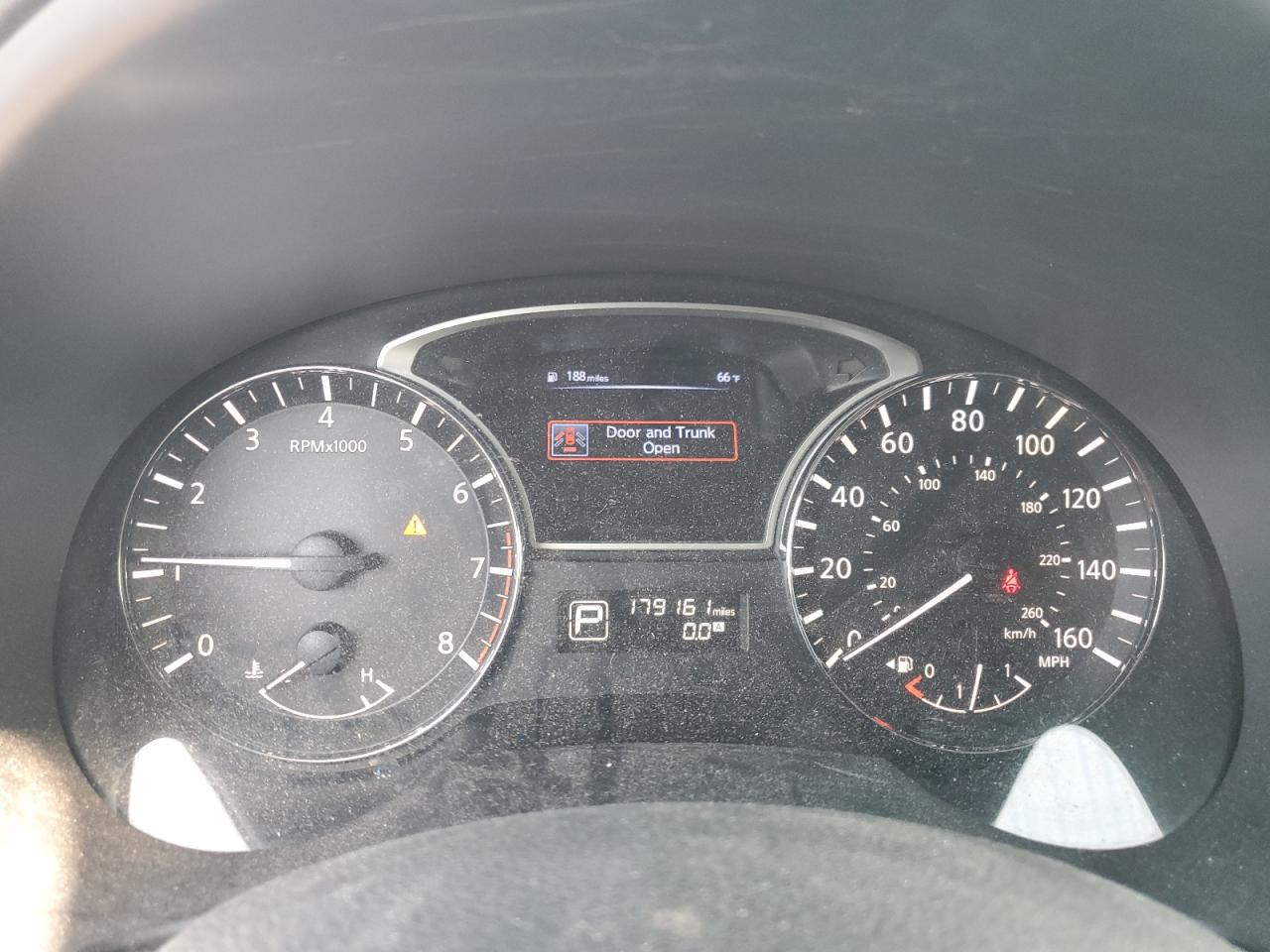 2014 Nissan Altima - Image 9