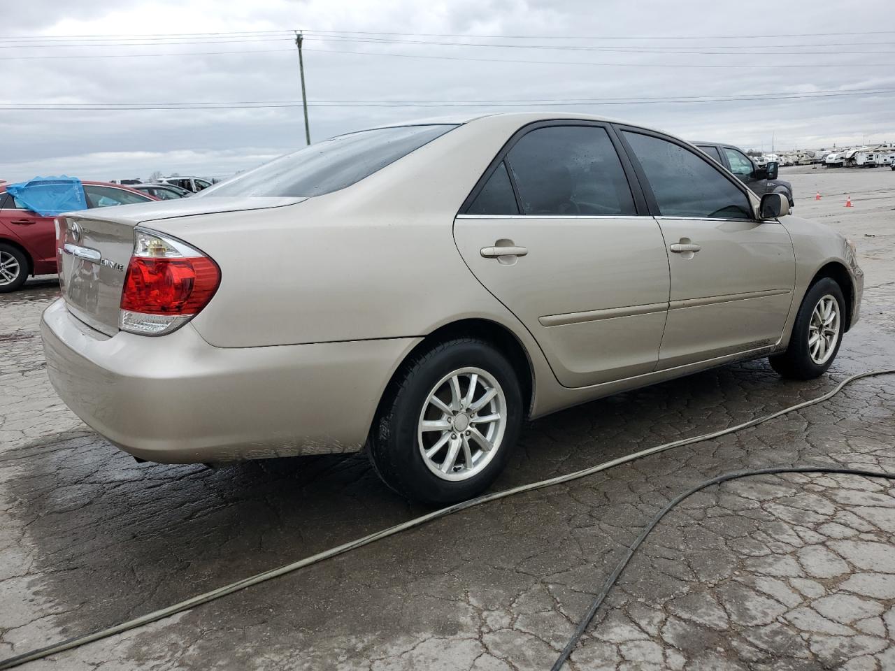2005 Toyota Camry - Image 3