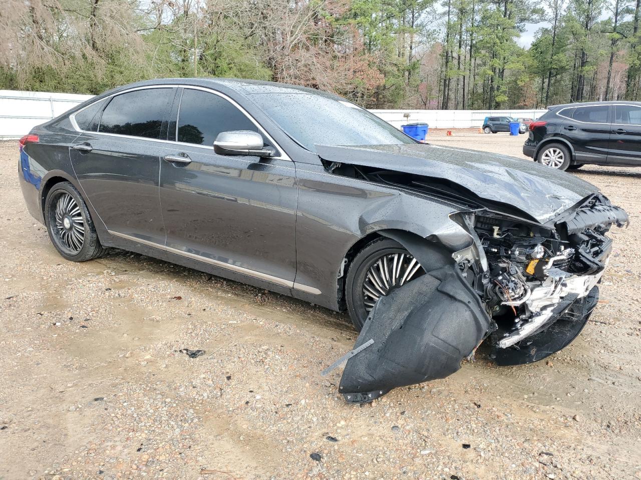 2018 Genesis G80 - Image 4