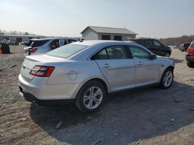  FORD TAURUS 2018 Silver