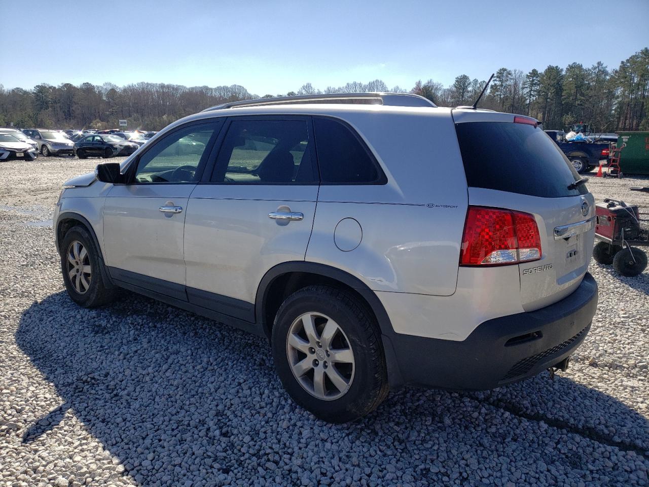 2012 Kia Sorento - Image 2