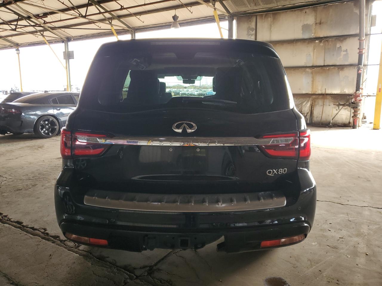 2019 Infiniti QX80 - Image 6