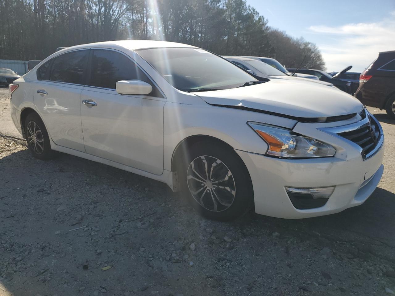 2014 Nissan Altima - Image 4