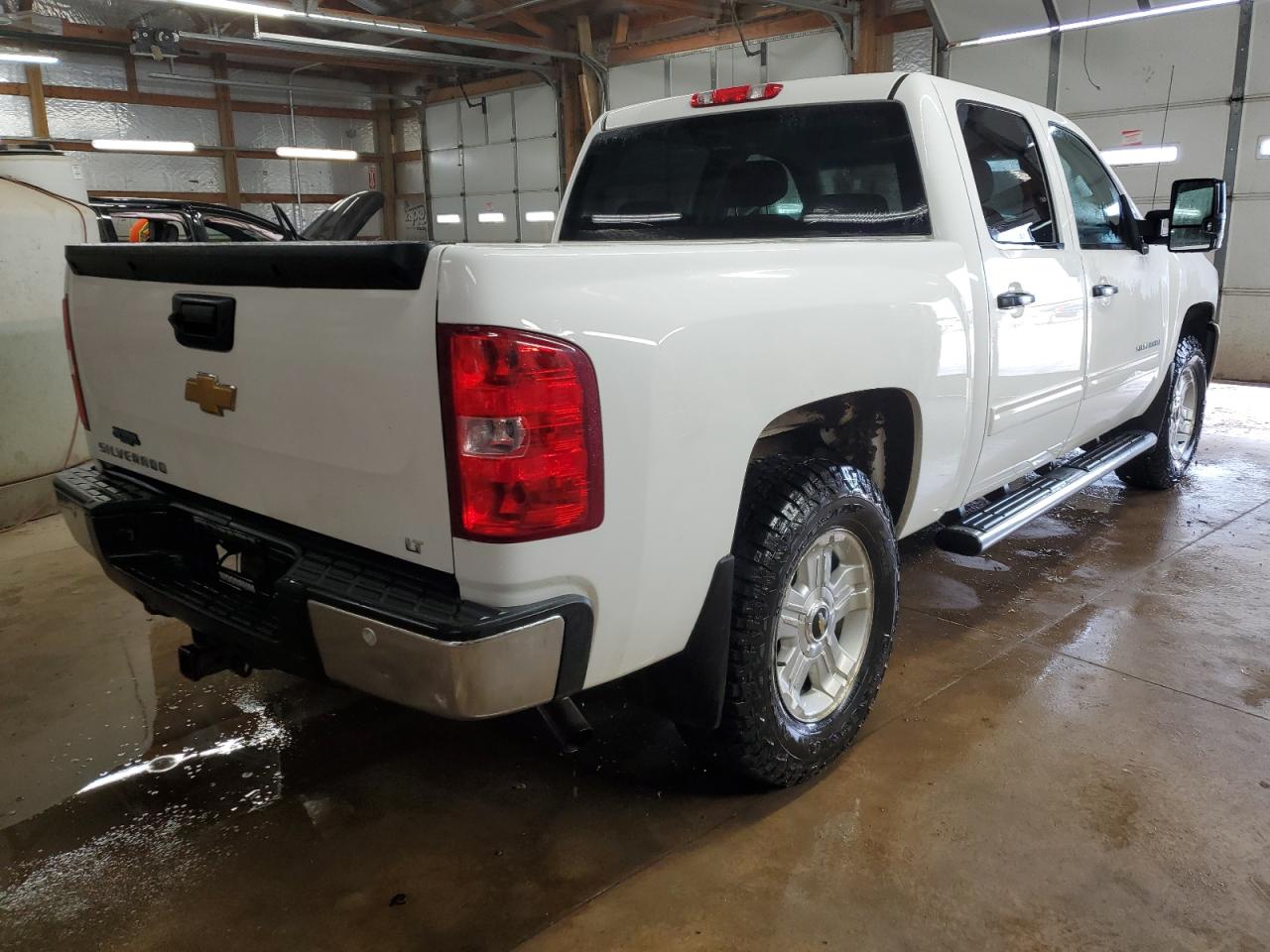 2013 Chevrolet Silverado - Image 3