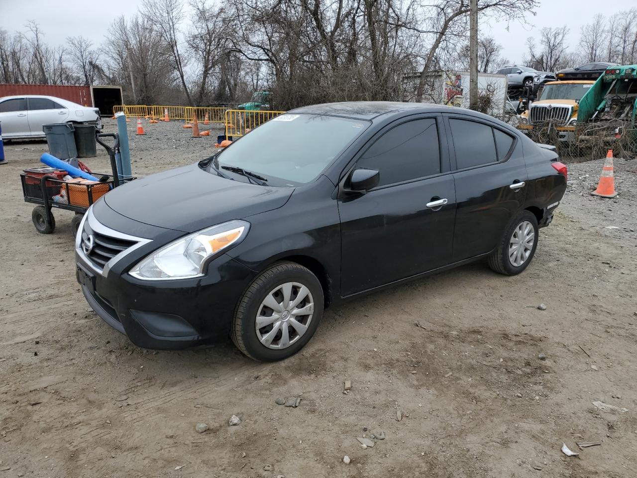 2015 Nissan Versa - Image 1