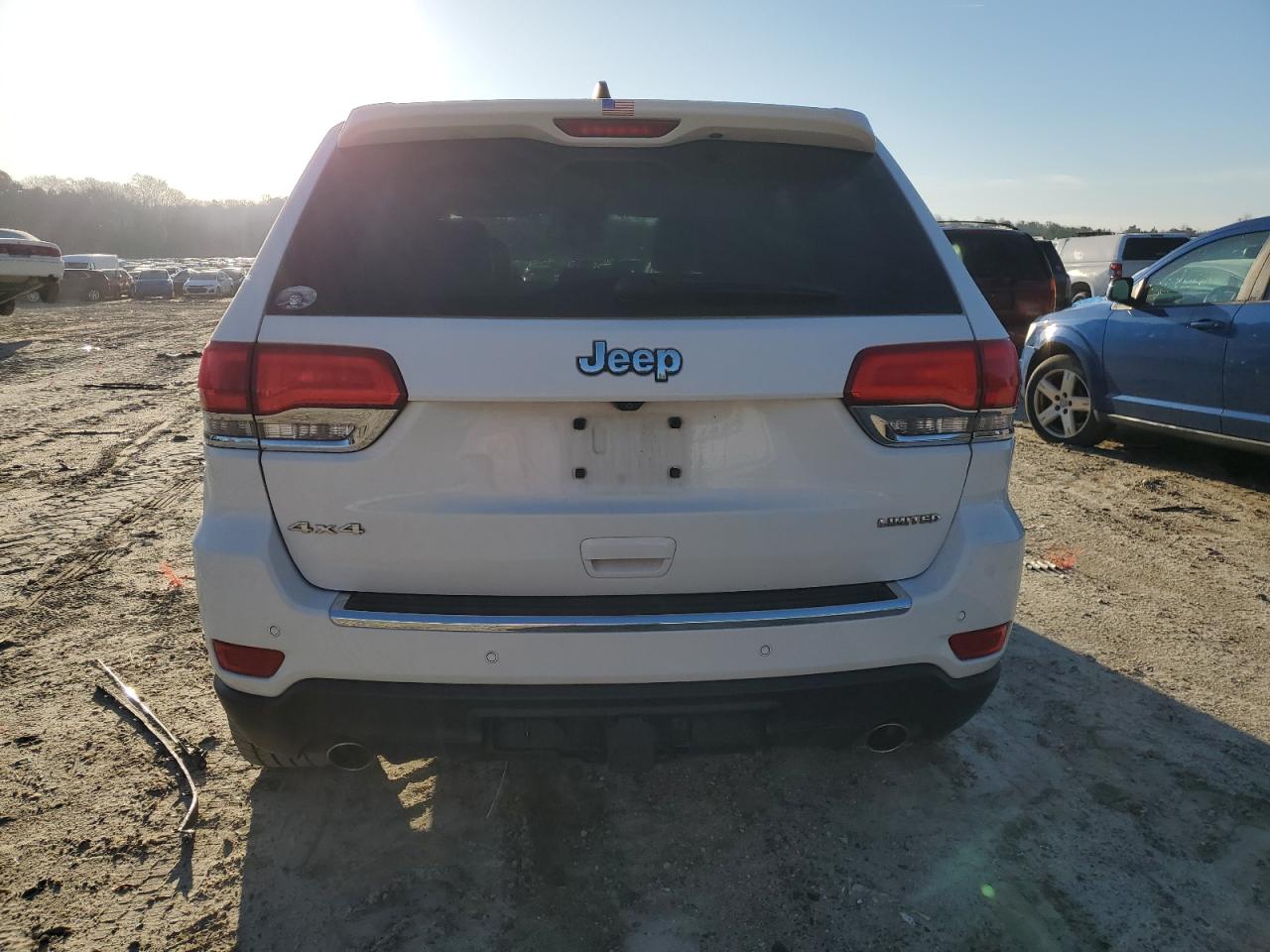 2014 Jeep Grand Cherokee - Image 6