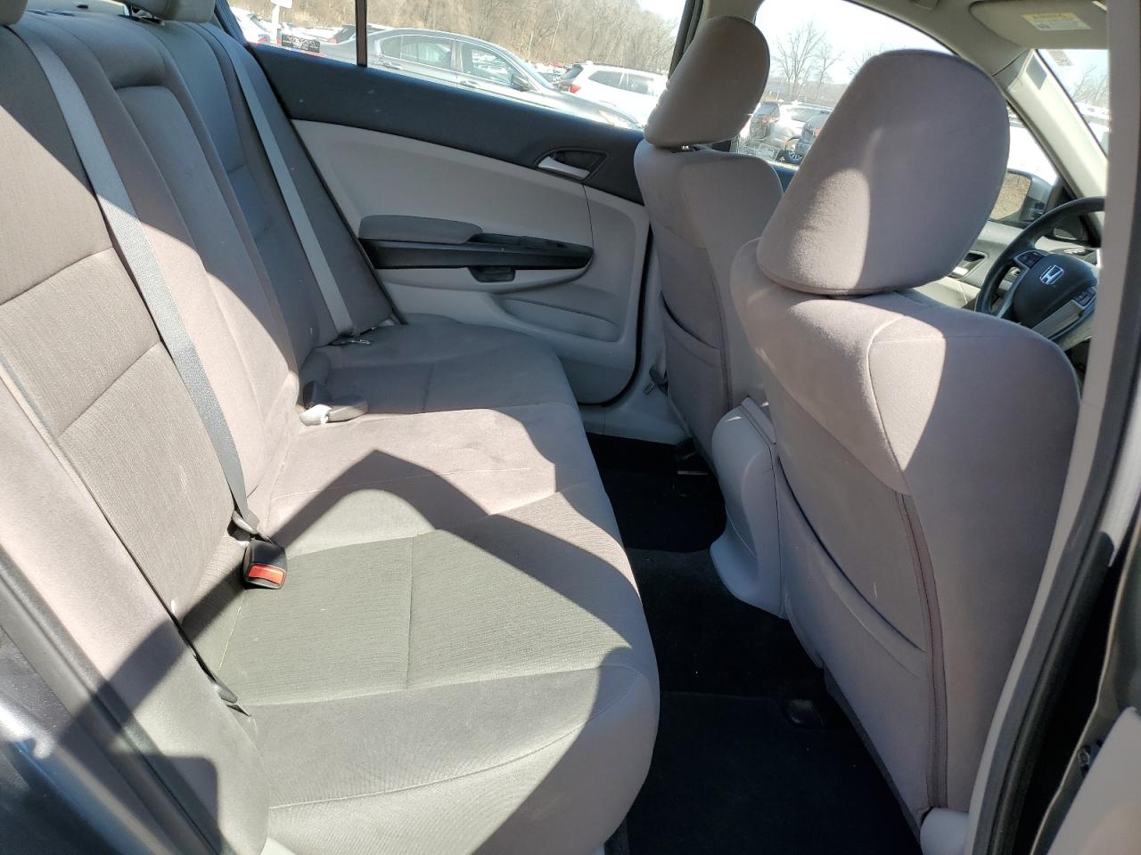 2012 Honda Accord - Image 10